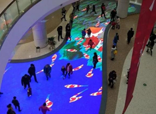 LED互動(dòng)地磚屏案例，LED地磚屏前景怎么樣？